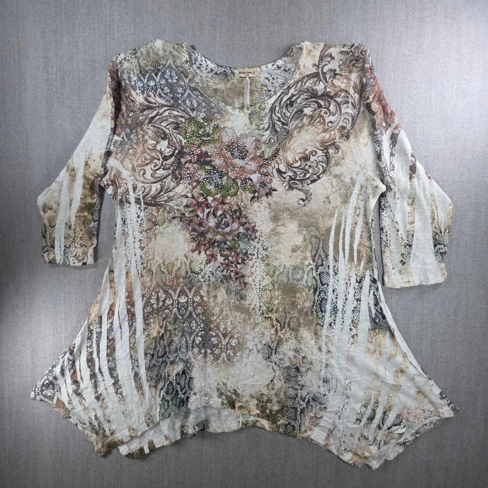 Studio Gem Q Top Women XL Multi Color Floral‎ Rhinestone Sharkbite Hem Blouse